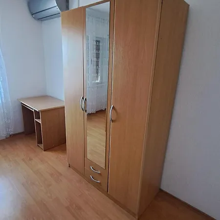Marko Apartment *